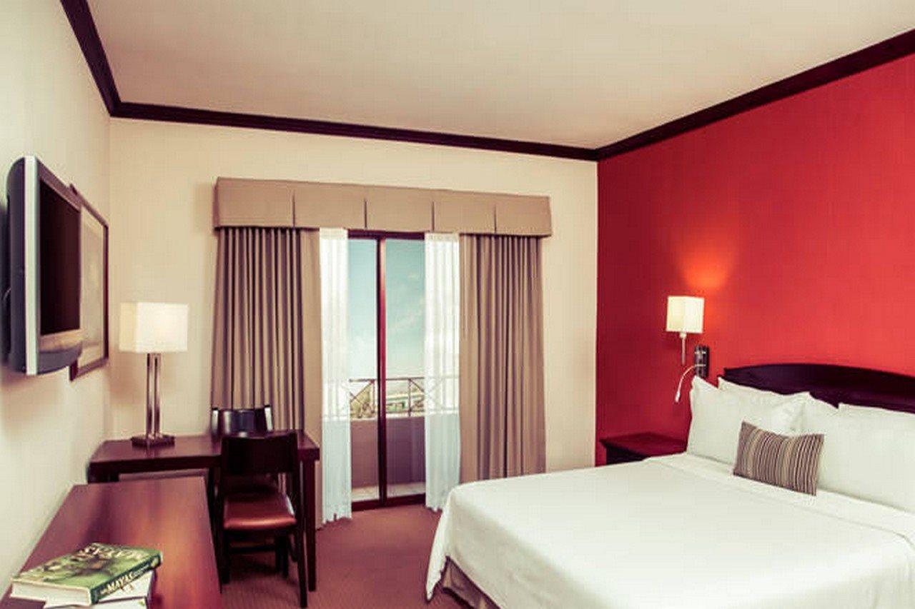 Gamma Tijuana Hotel Exterior photo